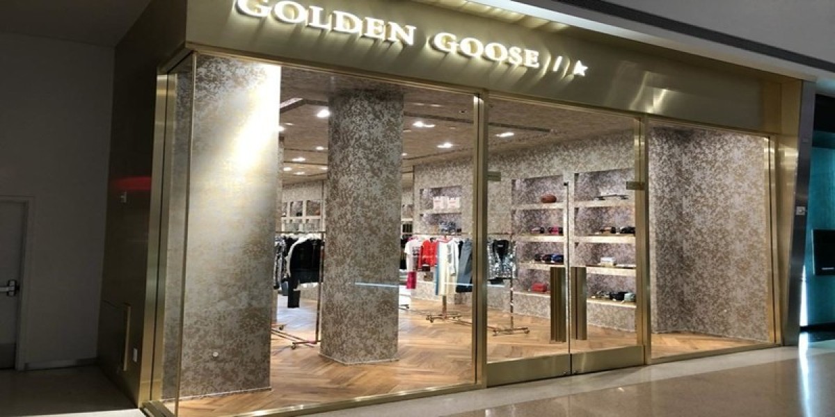 Golden Goose Shoes Outlet the best Paris fashion