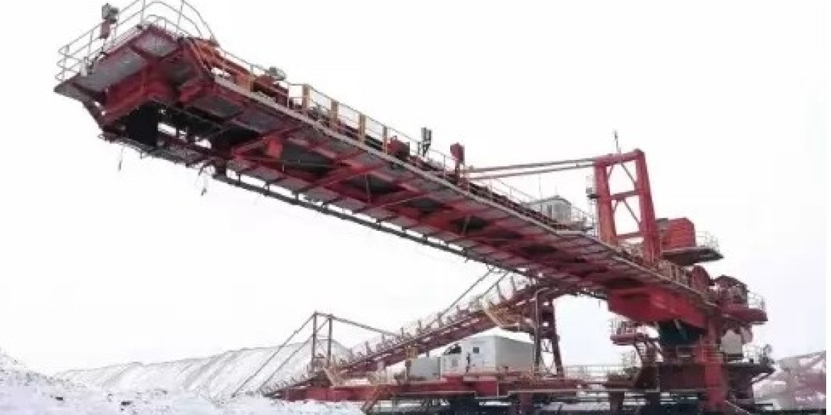 A Comprehensive Guide to Operating and Maintaining a Cantilever Stacker